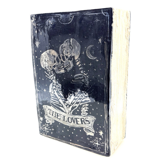 Lovers bookvase