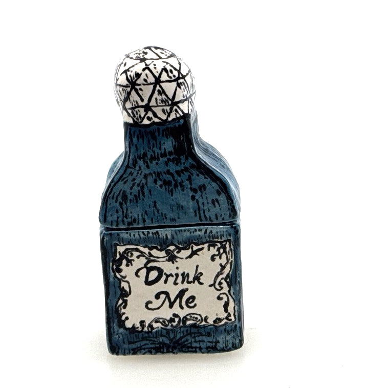 Drink me trinket box