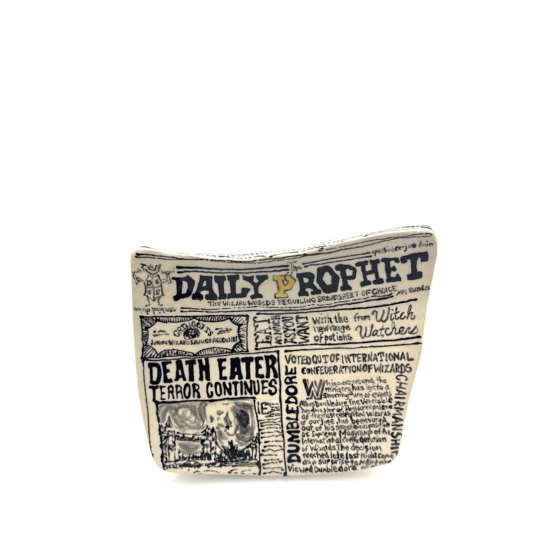 Flat newspaper deluxe