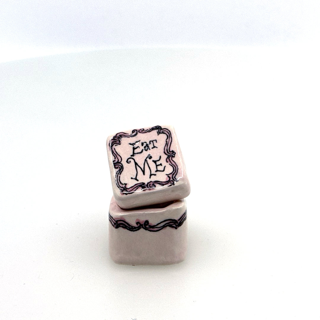 Eat me trinket box